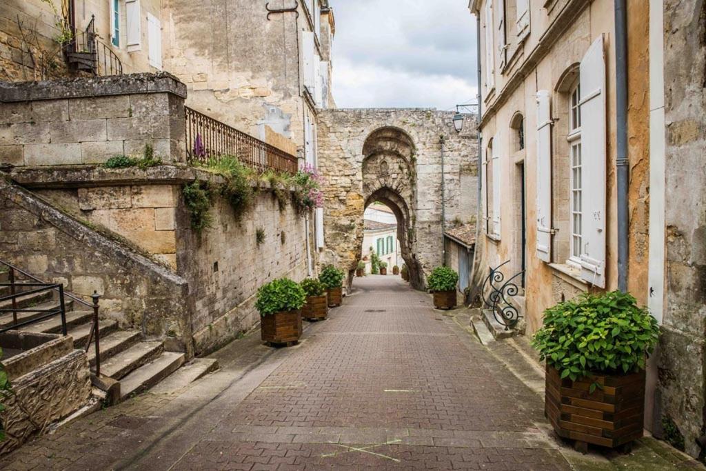 Bourg Superbe Appart Avec Vue Magnifique מראה חיצוני תמונה